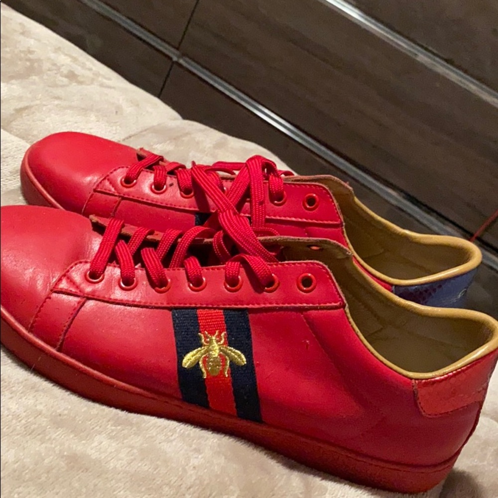 Red Gucci’s Size 44